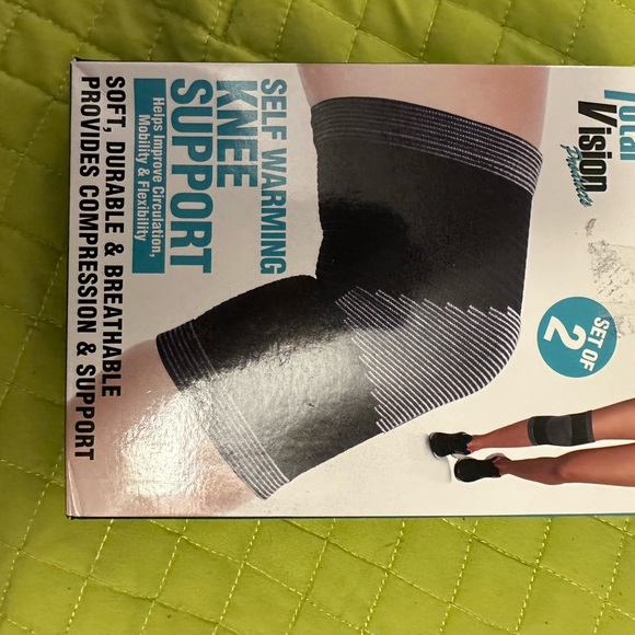 Knee Support - Picture 2 of 2